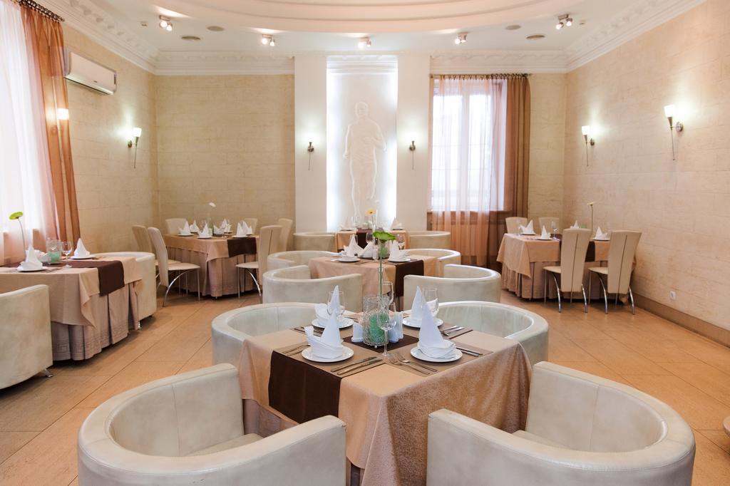 U Fontana Hotel Minsk Exterior photo
